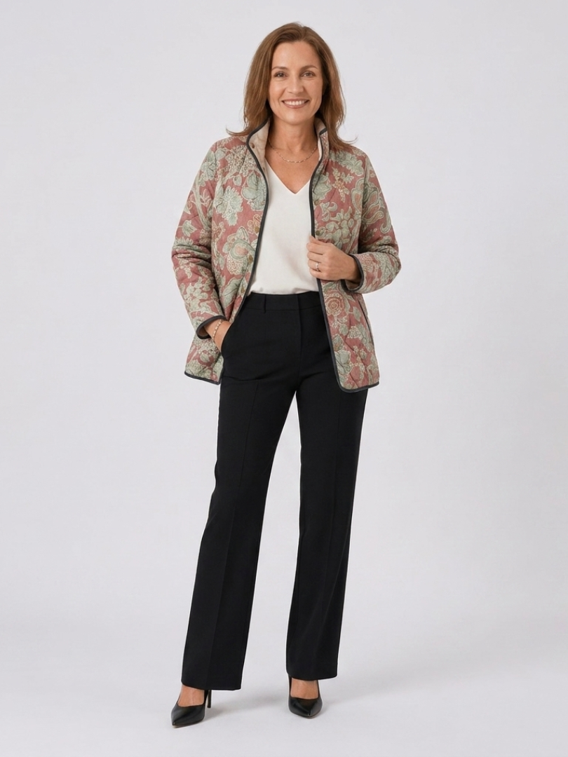 Naya vintage floral quilted jacket, button front, side pockets