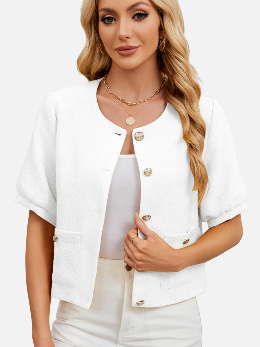 Cropped white tweed blazer jacket, short sleeves, gold-tone buttons, front pockets