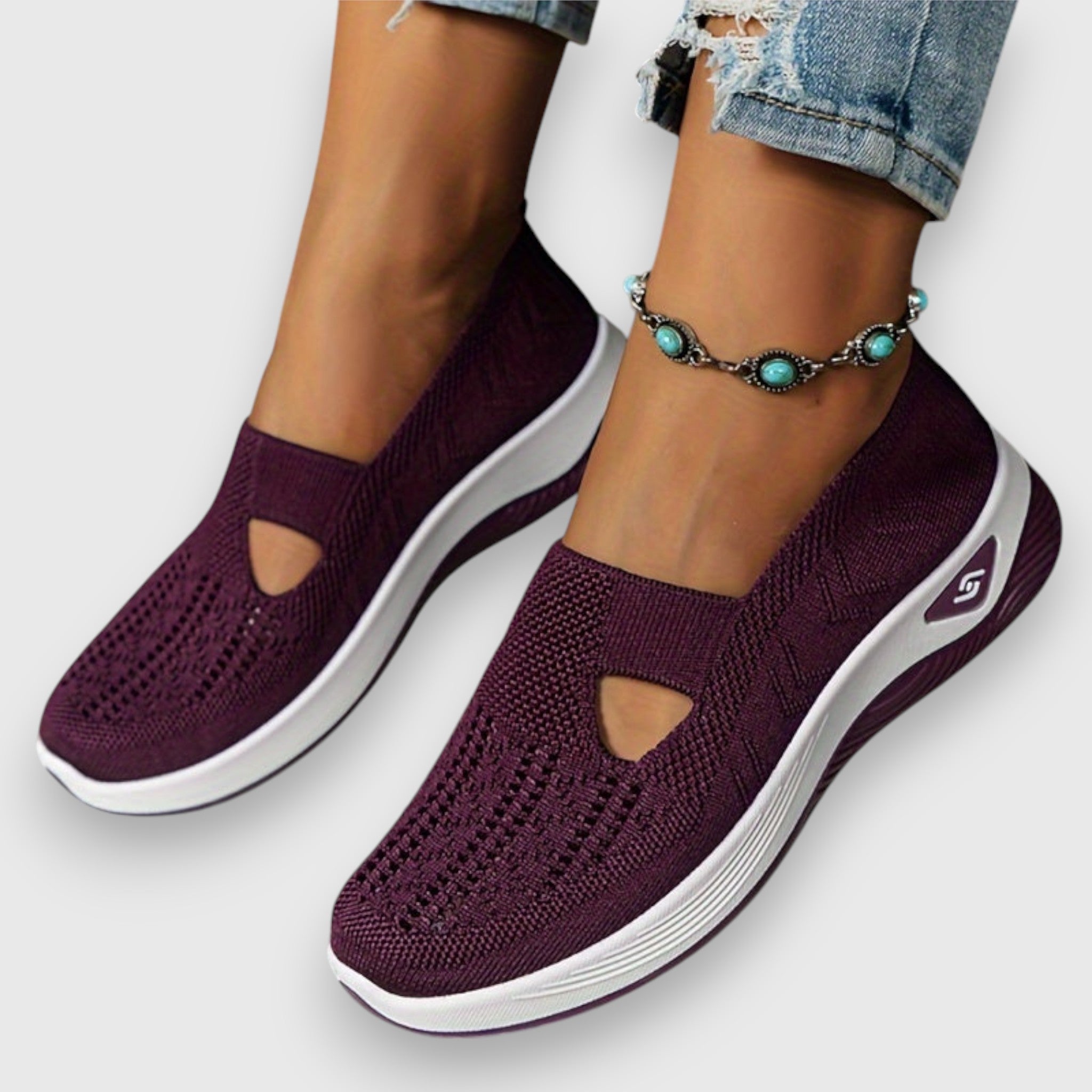 Burgundy knit comfort slip-on sneakers with elastic gore and cutout panels