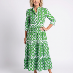 Green chain-link pattern midi dress with 3/4 sleeves and tiered skirt