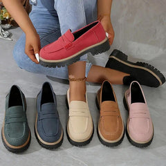 Comfort loafers in black, navy, beige, brown, and pink with chunky soles